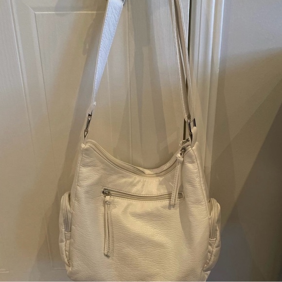 Kate & Mel White Shoulder Bag - Picture 12 of 12